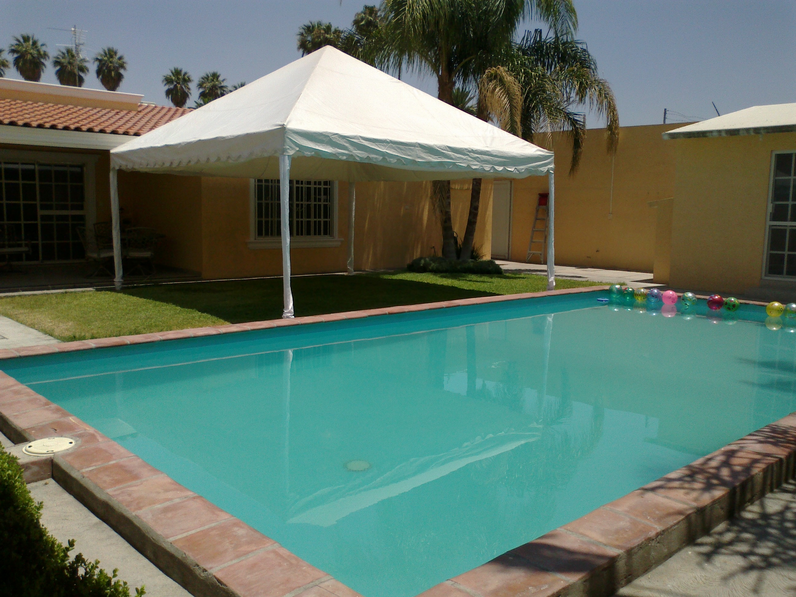 Toldos en albercas